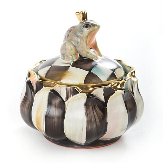Frog on Lidded Dish - Courtly Check