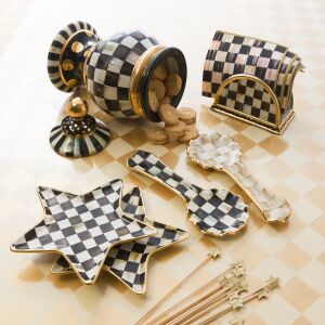 Courtly Check Napkin Holder