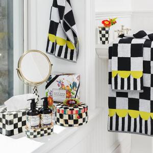 Courtly Check Standard Tissue Box Cover