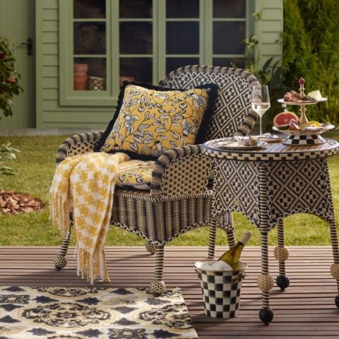 Courtly Check Two Tier Sweet Stand, Lüks Servis StandıMacKenzie