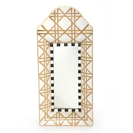 Lattice Mirror