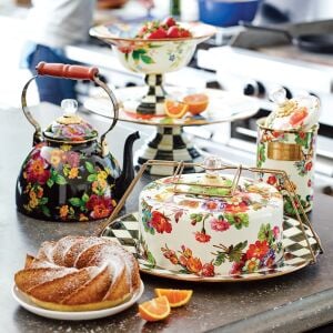 Flower Market Cake Carrier - White