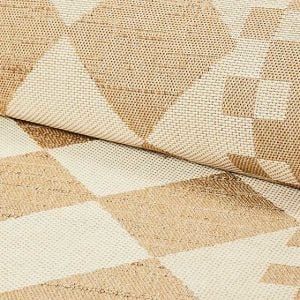 White Diamond 2' x 3' Indoor/Outdoor Rug