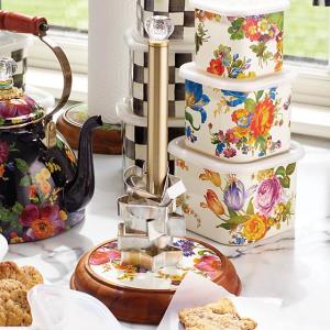White Flower Market Wood Paper Towel Holder