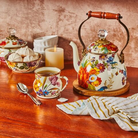 White Flower Market 2 Quart Tea Kettle