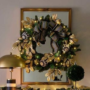 Emerald Luxe Illuminated 30'' Wreath