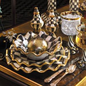 Courtly Check Fluted Dinner Plate