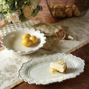 Sweetbriar Serving Bowl