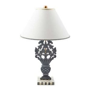 Great Vase Table Lamp