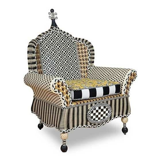 Courtyard Outdoor Wing Chair - Queen Bee