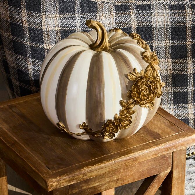 Mocha Stripe Floral Garland Pumpkin