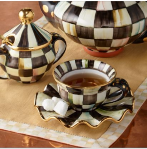 Courtly Check Teacup