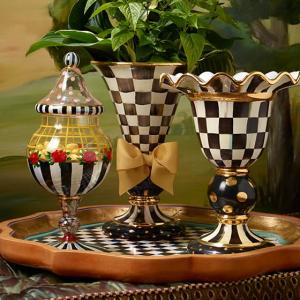 Courtly Check Stately Vase