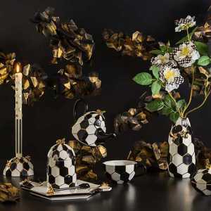 Queen Bee Tray