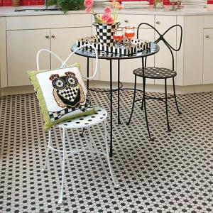 Bow Chair - White