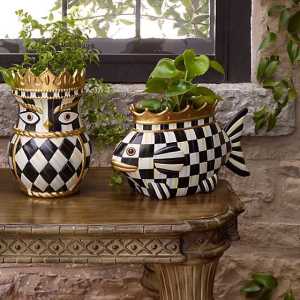 Fish Queen Garden Pot