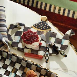 Limited-Edition Courtly Check Teapot Trivet