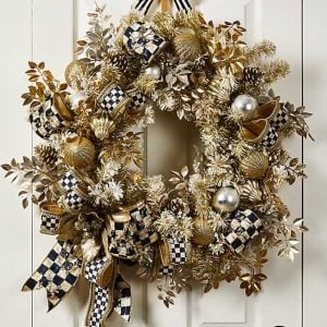 Glam Up Illuminated Wreath