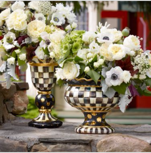 Courtly Check Stoutly Vase