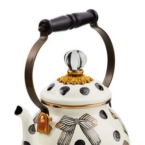 Pretty As A Bow 2 Quart Tea Kettle