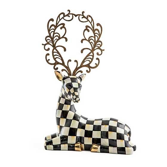 Glam Up Deer - Resting