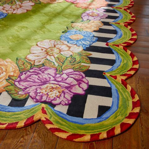 Cutting Garden 6'5'' x 8' Rug