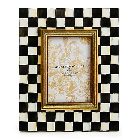 Courtly Check Frame
