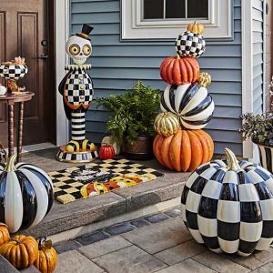 Courtly Stripe Outdoor Pumpkin