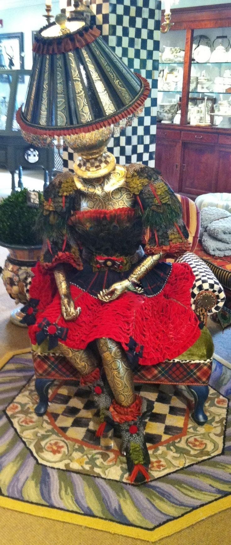 Manqueen Lamp