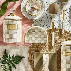 Mocha Check Napkin Holder