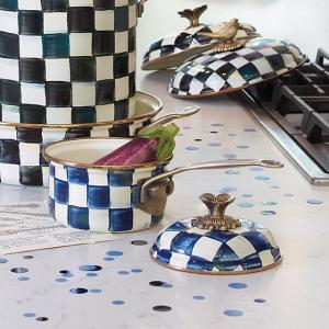 Royal Check Enamel 1 Qt. Saucepan