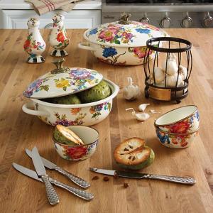 White Flower Market Pinch Bowl