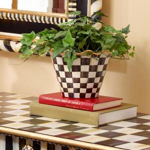 Courtly Check Garden Pot - 8''