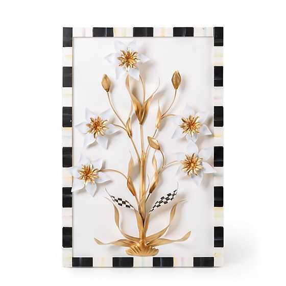 Marquee Daffodil Wall Art