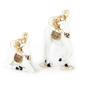 Sitting Snow Deer - Tartan