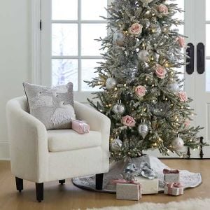Holiday Swans Velvet Tree Skirt
