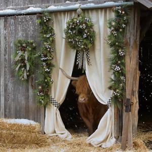 Underpinnings Garland