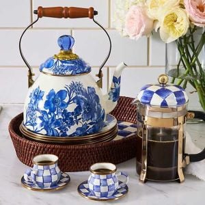 Royal English Garden 2 Quart Tea Kettle